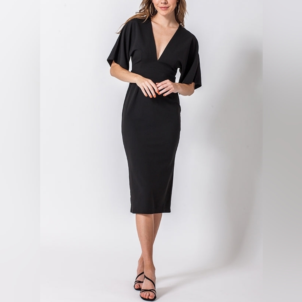 NEW Fashion Nova Black Kimono Dress w Open Back and Plunge Neckline Sz.M